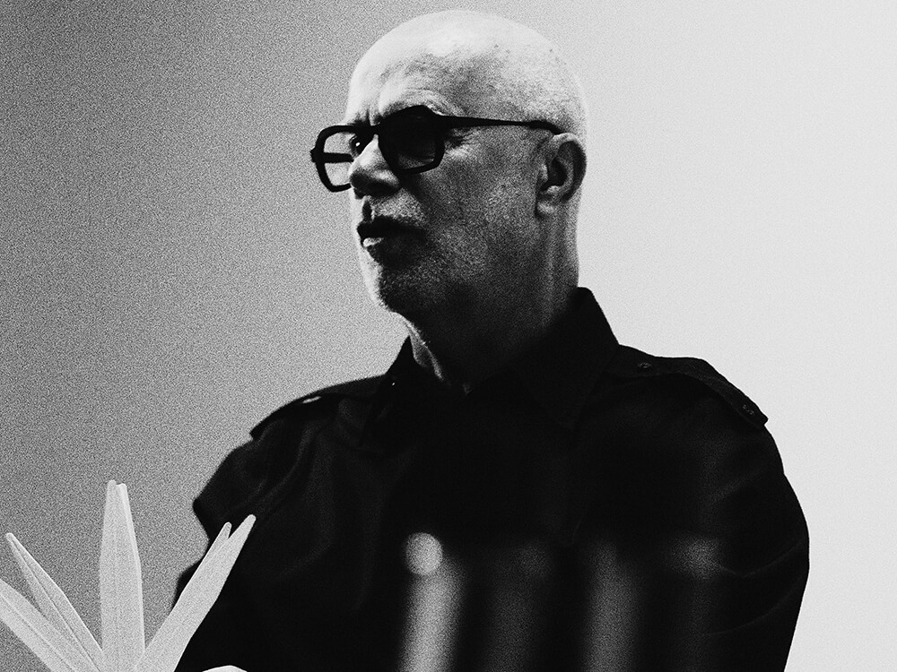 創設者：ベルトラン・ドゥショフール - "無秩序の巨匠"にして"インセンスの神"